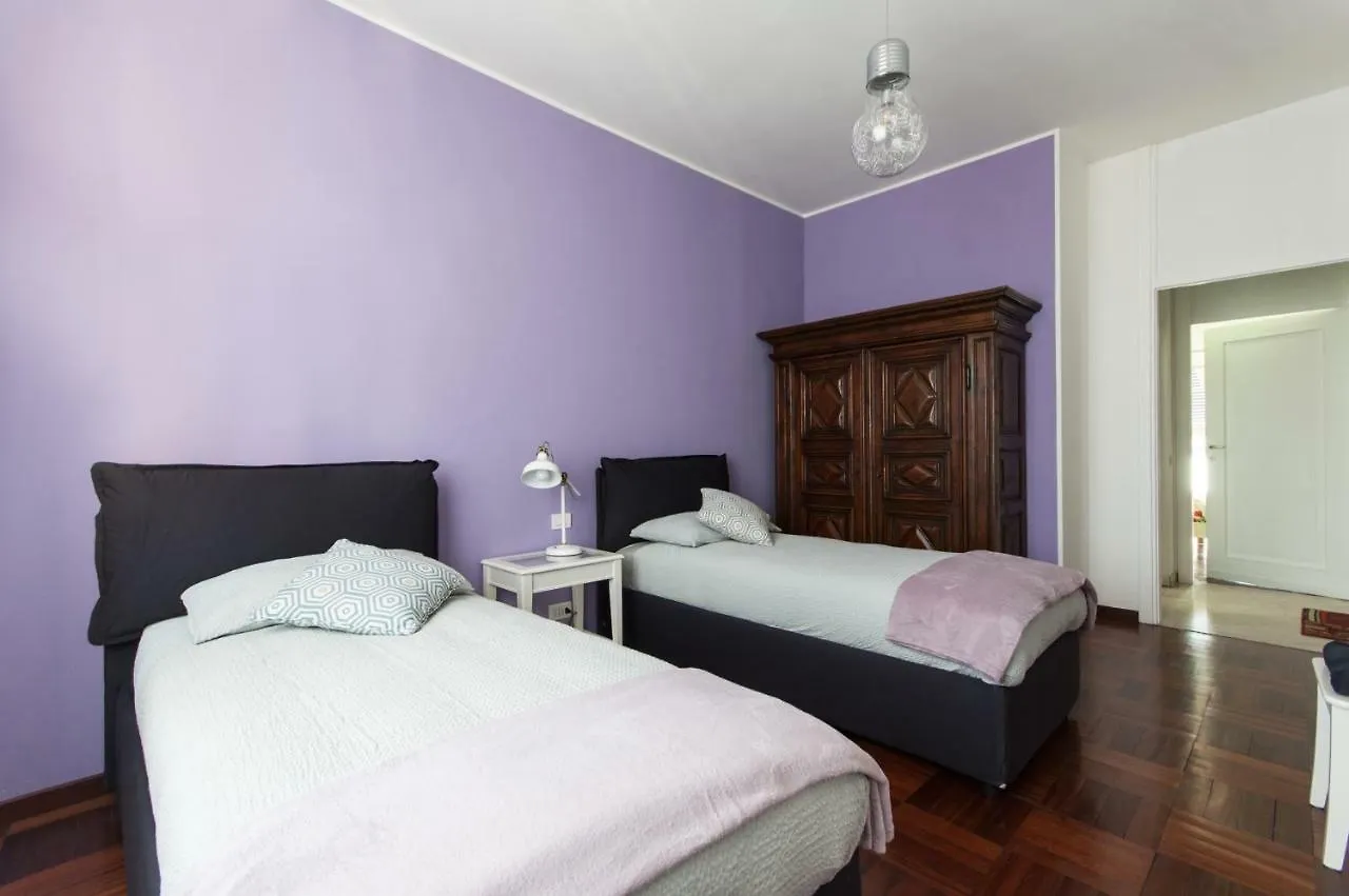 Luxurious 4Bdr Penthouse Near Duomo Cathedral Apartment Milan Italy